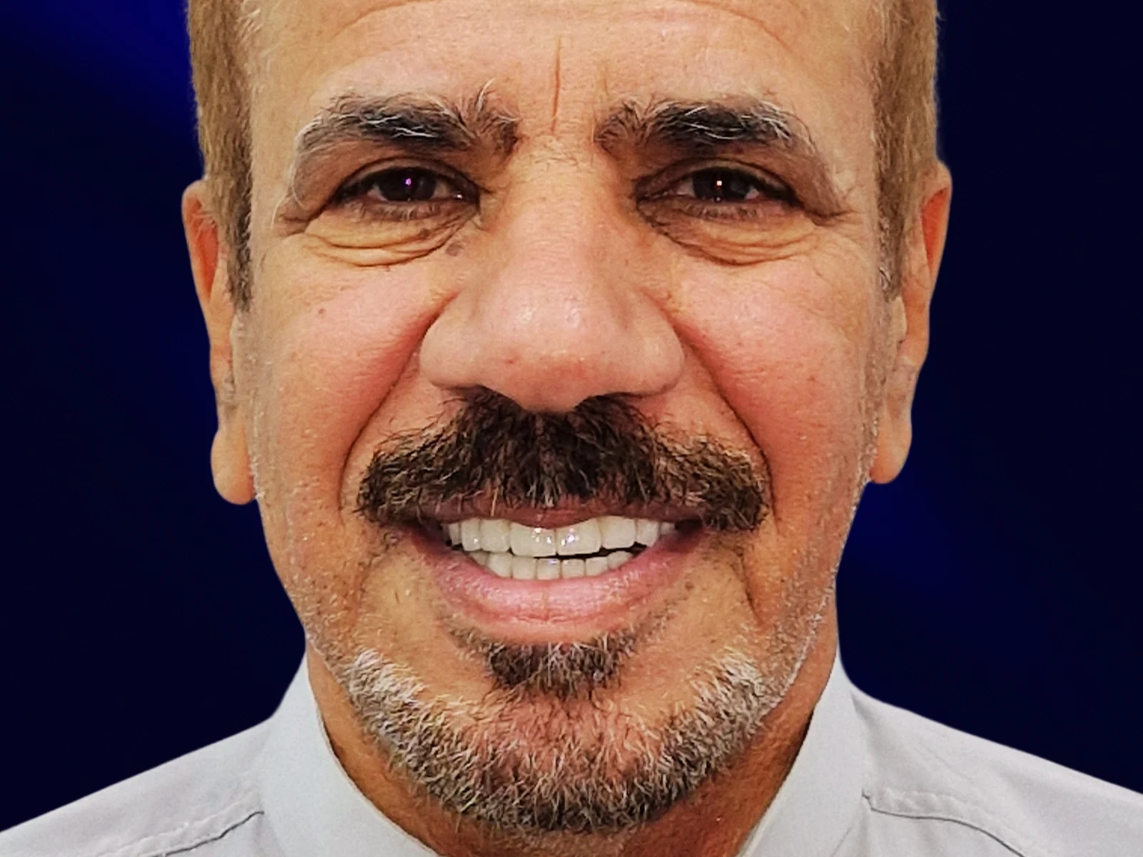 Cosmetic dentistry — beautiful smile after treatment at HaiDent